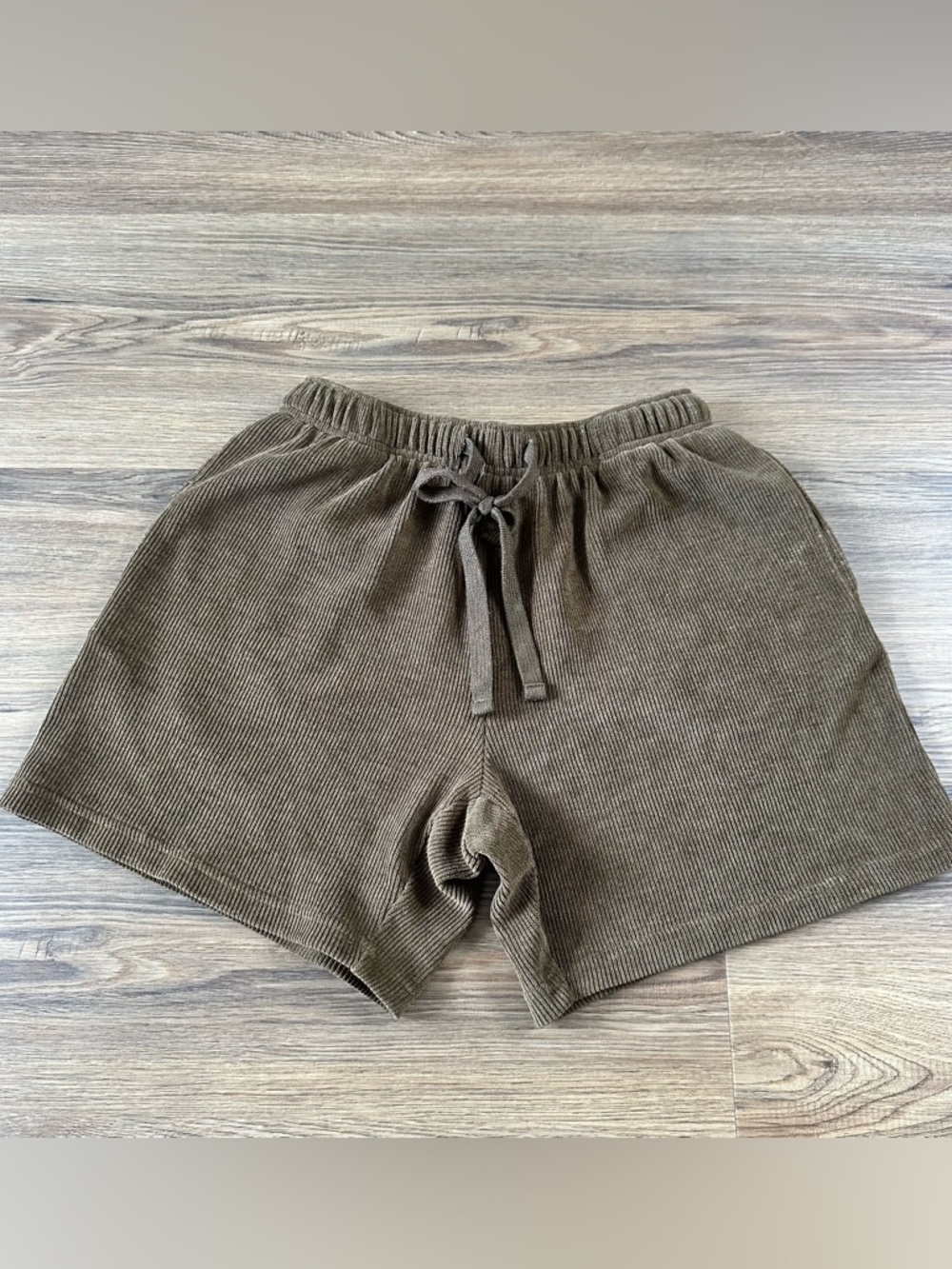 Negative Space Shorts Mens Small‎ Brown Corduroy Sweat Elastic Waist Drawstring